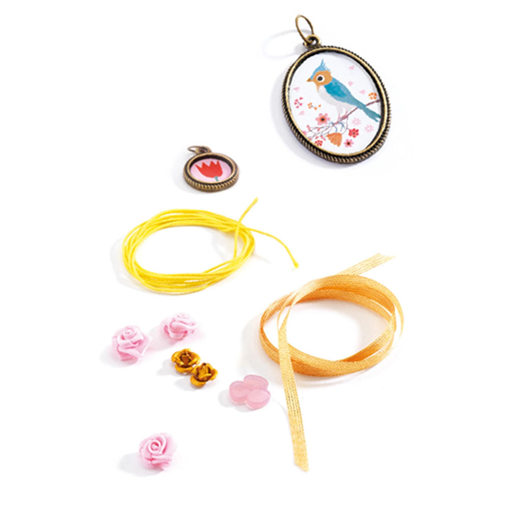 Djeco Perlenset mit Blumen